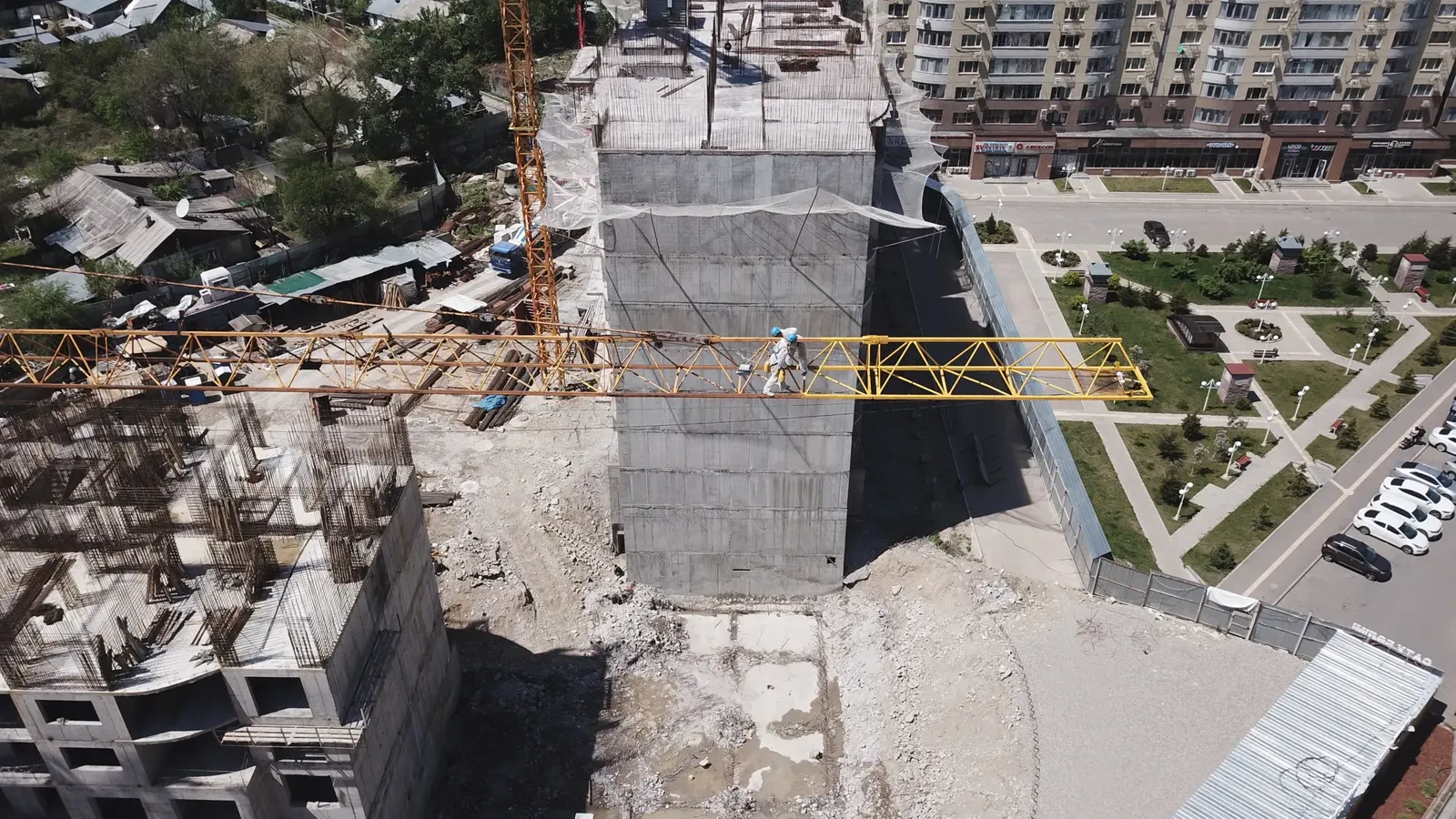 Три башенных крана, фото 3, Алматы