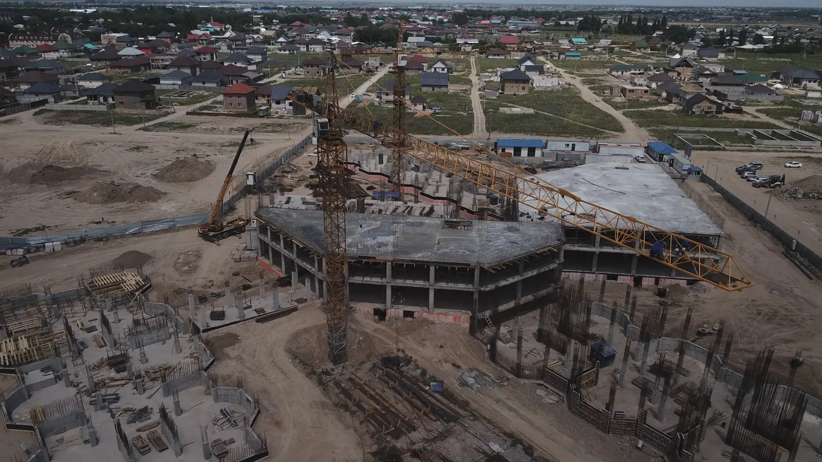 Три башенных крана, фото 5, Алматы