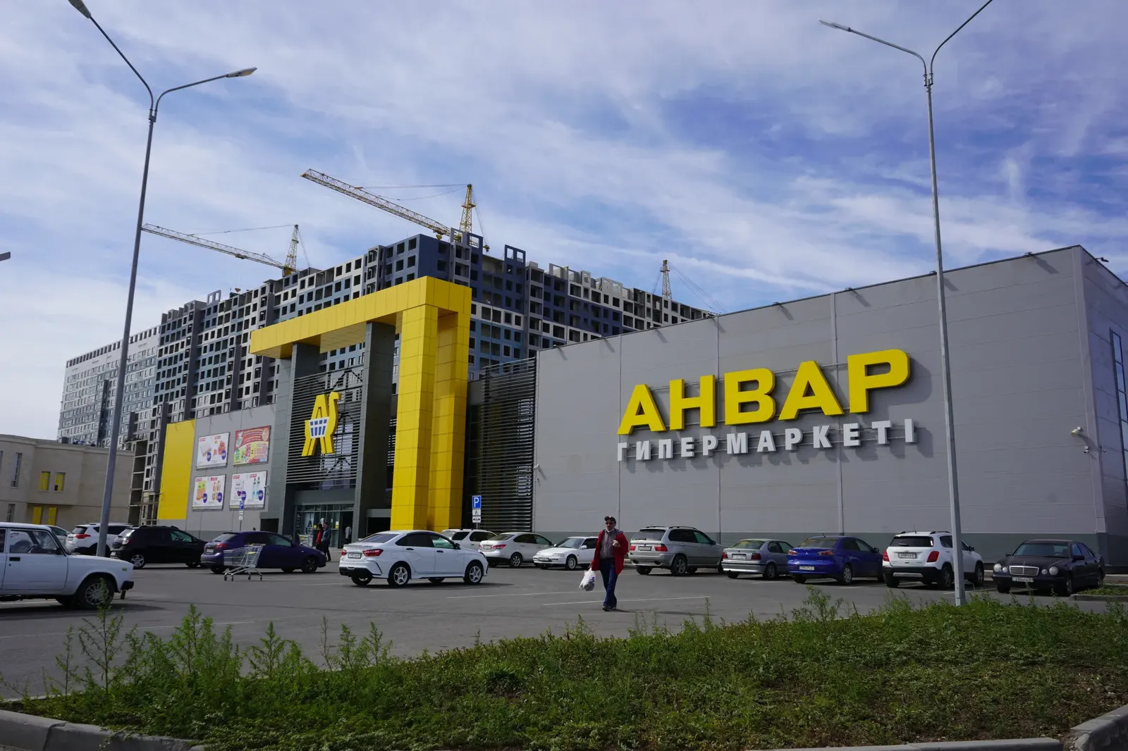 ТЦ «Анвар», фото 1, Астана